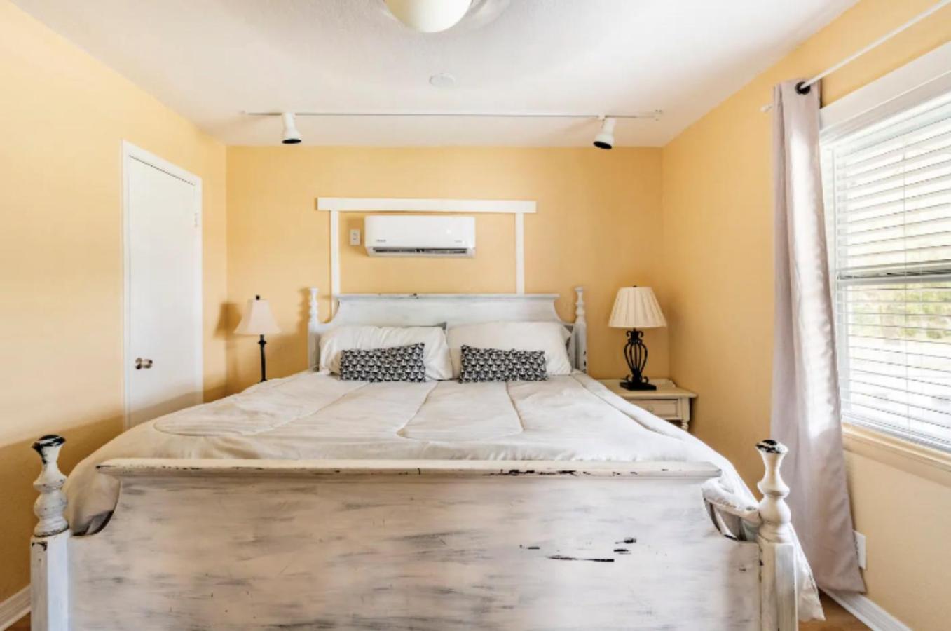 3-Bed Bungalow Walk To Historic Downtown Sanford Extérieur photo
